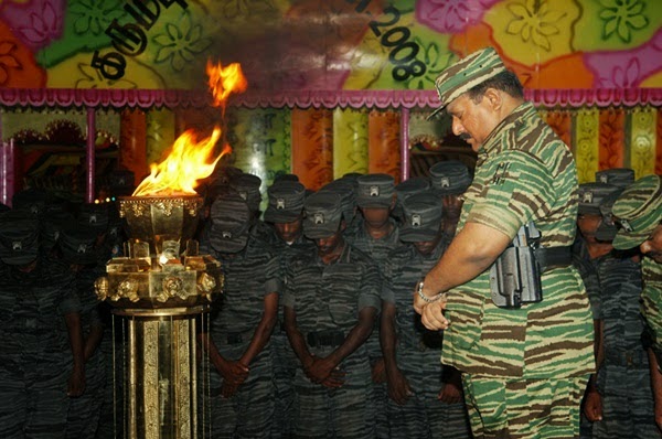 அடிமுடி தெரியாத அற்புத மாமனிதர்கள் கரும்புலிகள்! இன்று கரும்புலிகள் நாள்.